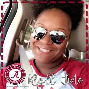 Meet your Posher, Elle